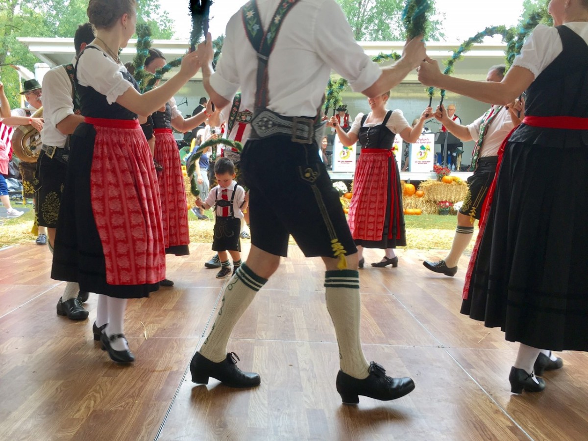 Kentlands Oktoberfest Thrills Crowds with Bavarian Dance Troupe